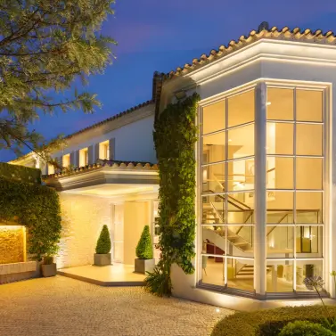 Venta de villa independiente en Aloha