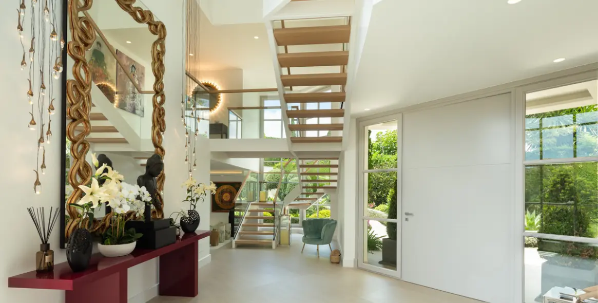 Venta de villa independiente en Aloha 29