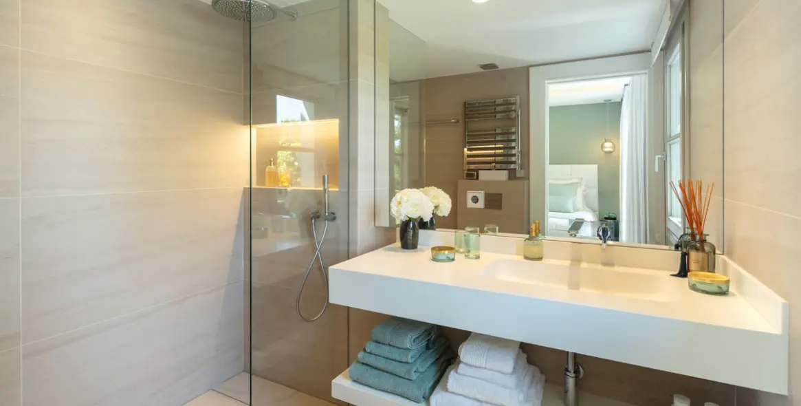 Venta de villa independiente en Aloha 30