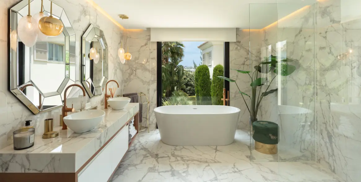 Venta de villa independiente en Aloha 32