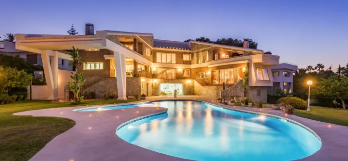 Venta de villa independiente en Churriana 0