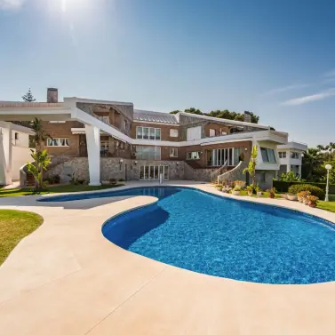 Venta de villa independiente en Churriana