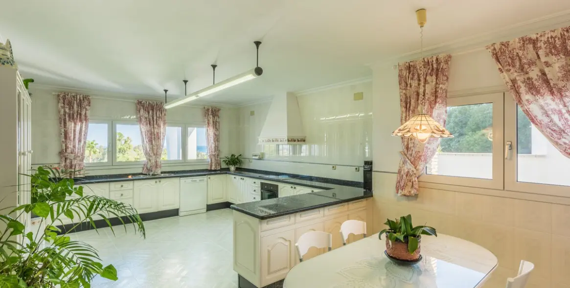 Venta de villa independiente en Churriana 7