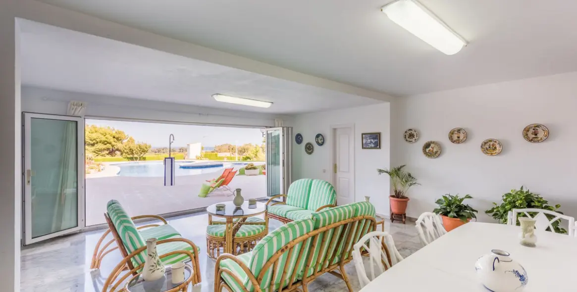 Venta de villa independiente en Churriana 15