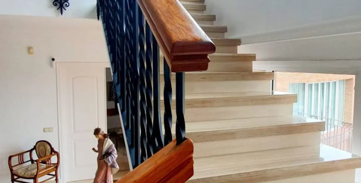 Venta de villa independiente en Churriana 16