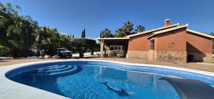 Venta de finca - cortijo en Alhaurín el Grande 0