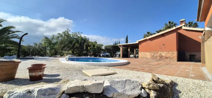 Venta de finca - cortijo en Alhaurín el Grande 2
