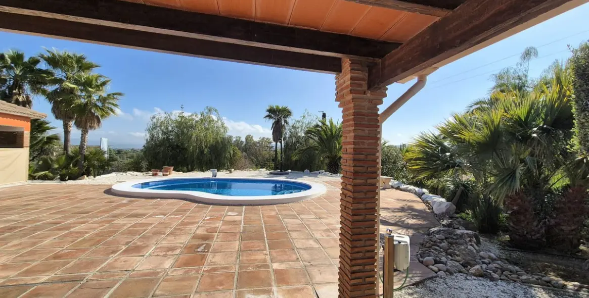 Venta de finca - cortijo en Alhaurín el Grande 28