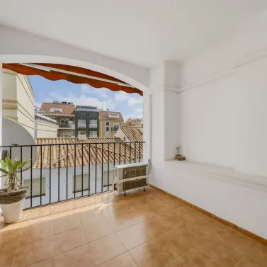 Продажа апартаментов на среднем этаже в Fuengirola