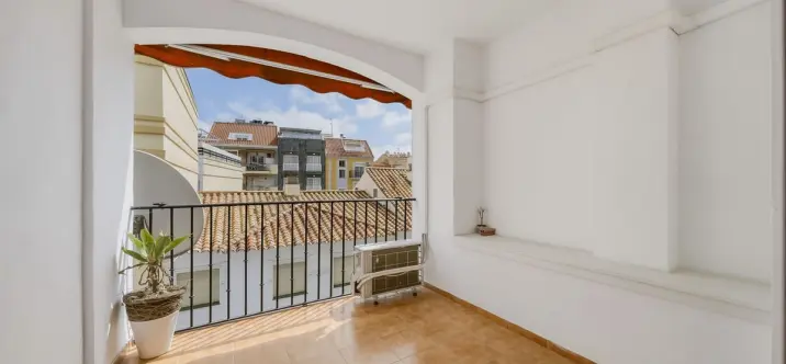 Продажа апартаментов на среднем этаже в Fuengirola 2