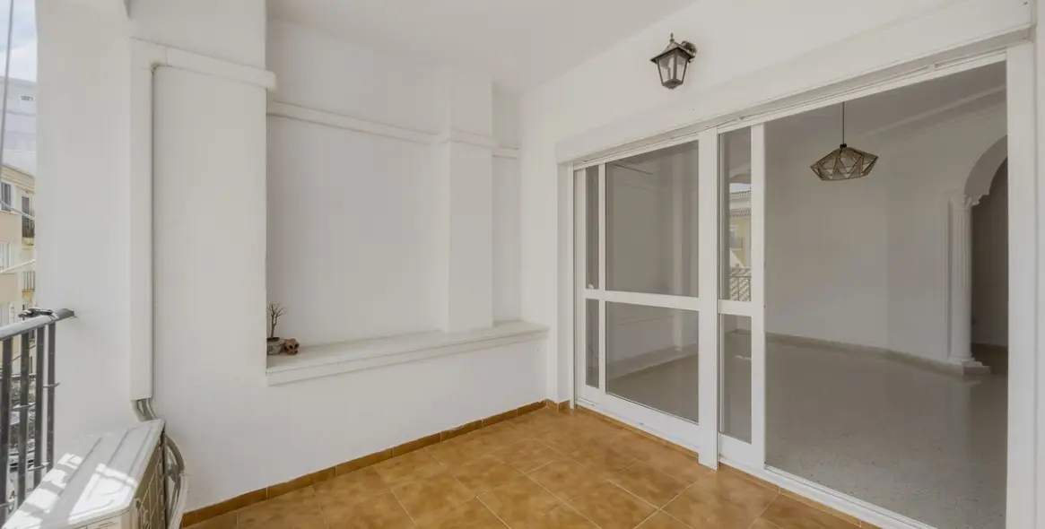 Продажа апартаментов на среднем этаже в Fuengirola 4