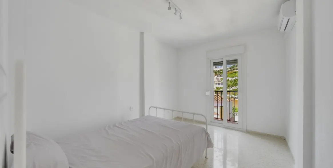 Продажа апартаментов на среднем этаже в Fuengirola 17