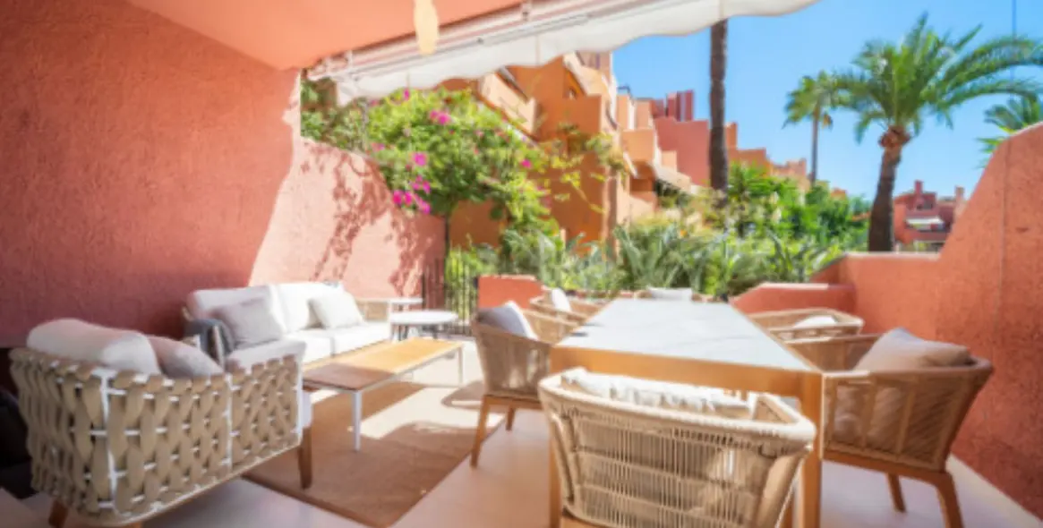 Sale of townhouse in Nueva Andalucía 1