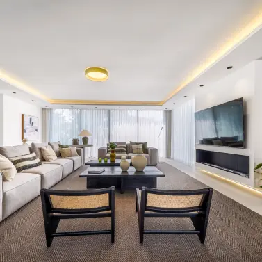Venta de villa independiente en Nueva Andalucía