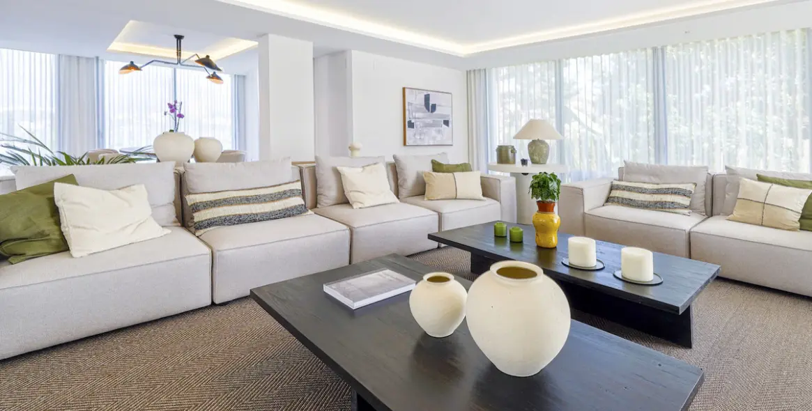 Sale of detached villa in Nueva Andalucía 17