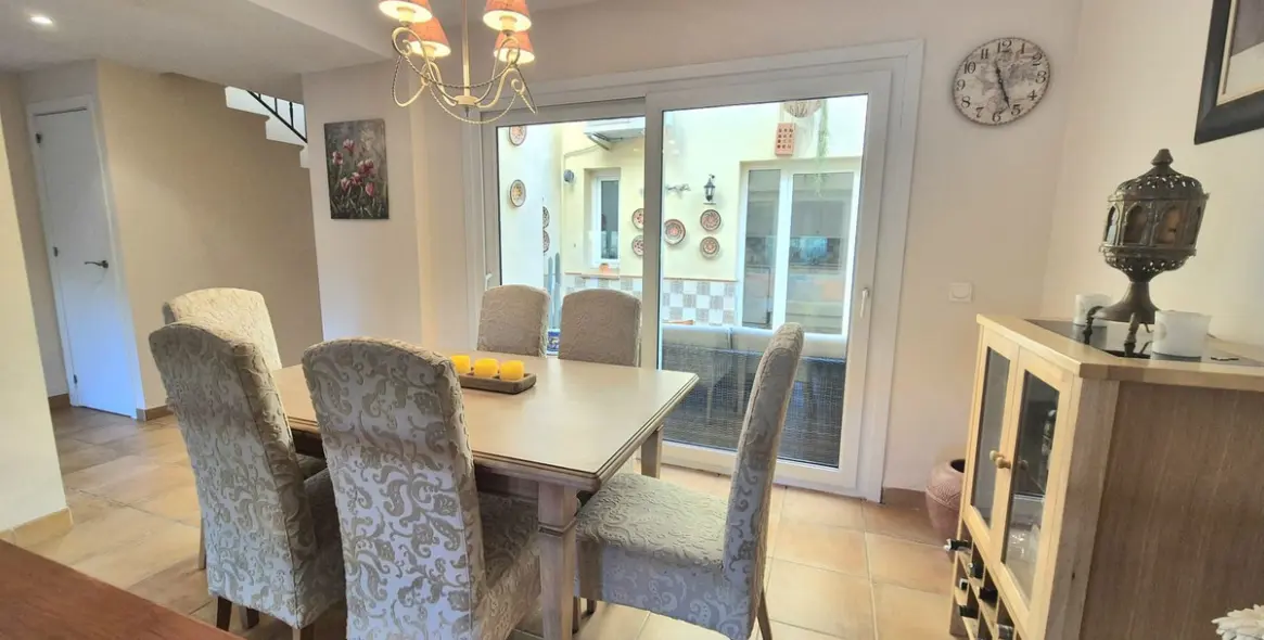 Sale of townhouse in Alhaurin Golf 9