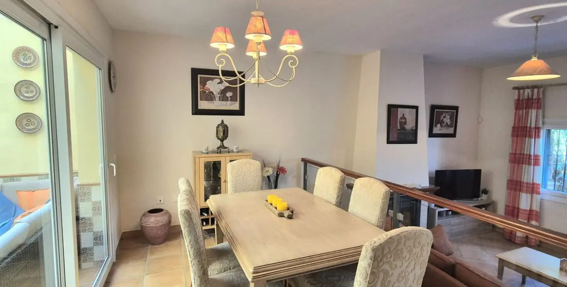 Sale of townhouse in Alhaurin Golf 11
