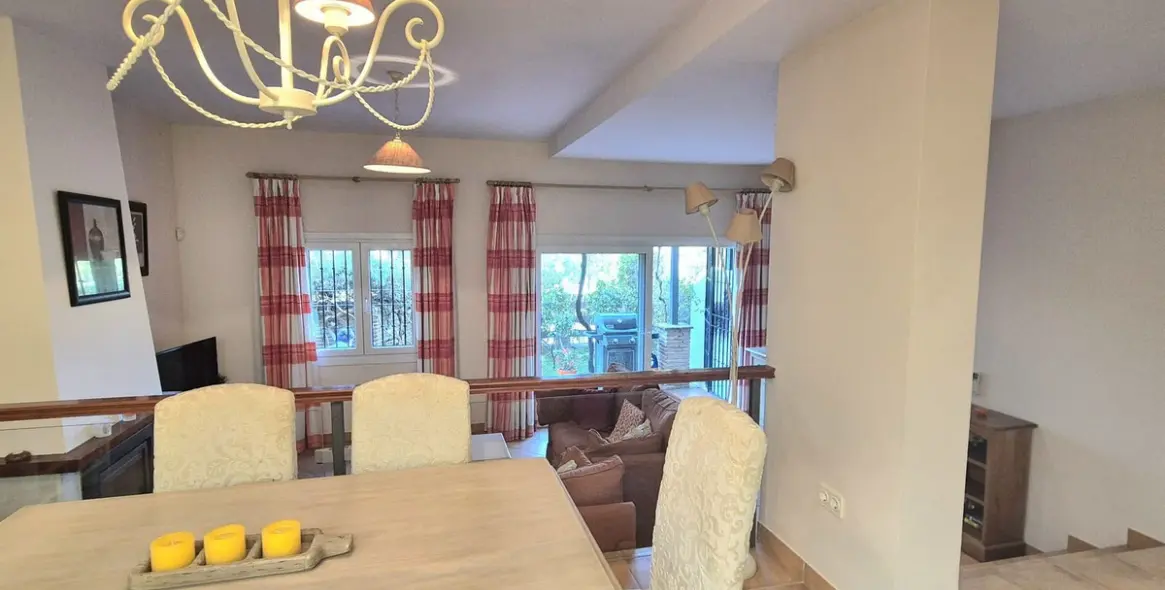 Sale of townhouse in Alhaurin Golf 12