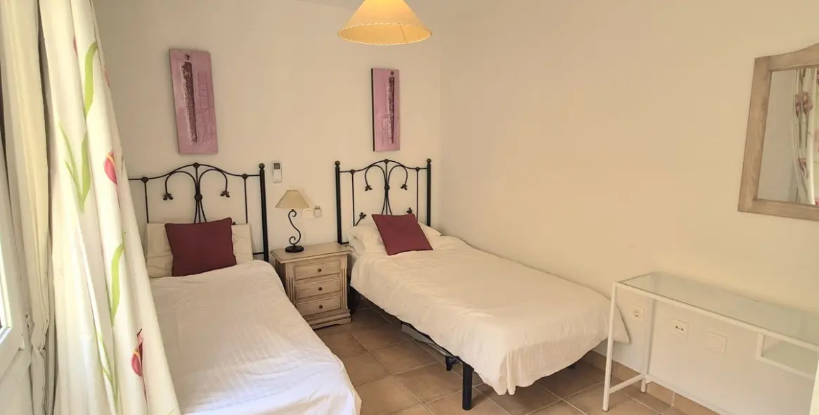 Sale of townhouse in Alhaurin Golf 43