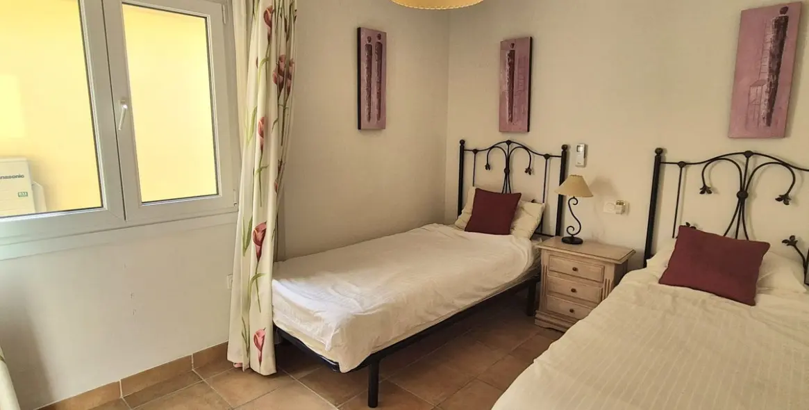 Sale of townhouse in Alhaurin Golf 48