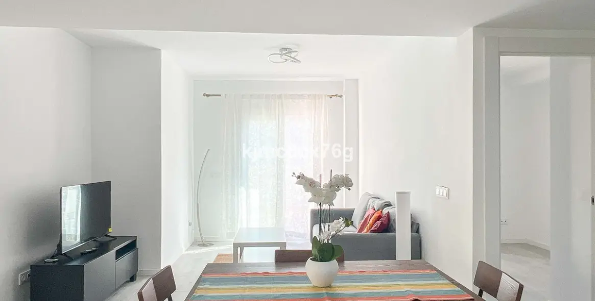 Продажа апартаментов на среднем этаже в Torreblanca 3