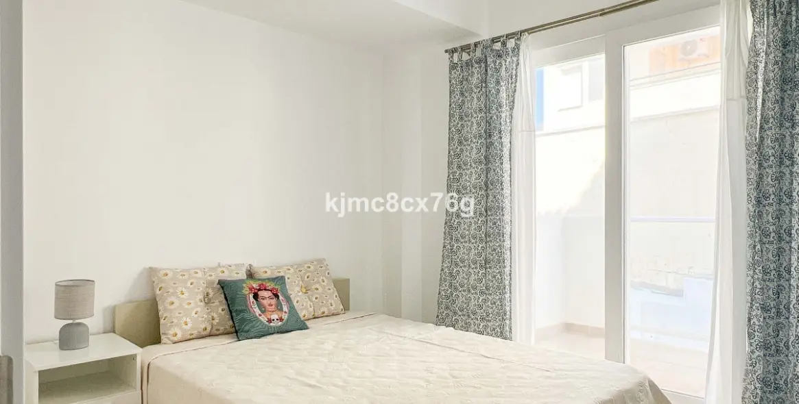 Продажа апартаментов на среднем этаже в Torreblanca 6