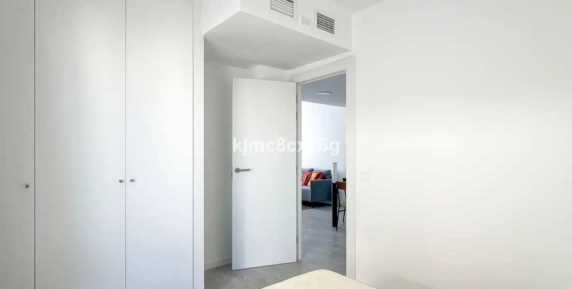 Продажа апартаментов на среднем этаже в Torreblanca 7