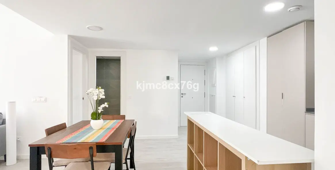 Продажа апартаментов на среднем этаже в Torreblanca 8