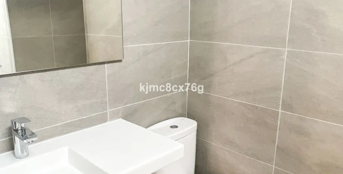 Продажа апартаментов на среднем этаже в Torreblanca 18