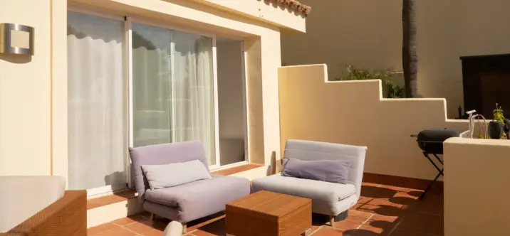 Sale of ground floor apartment in Benahavís 3