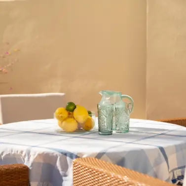 Sale of ground floor apartment in Benahavís