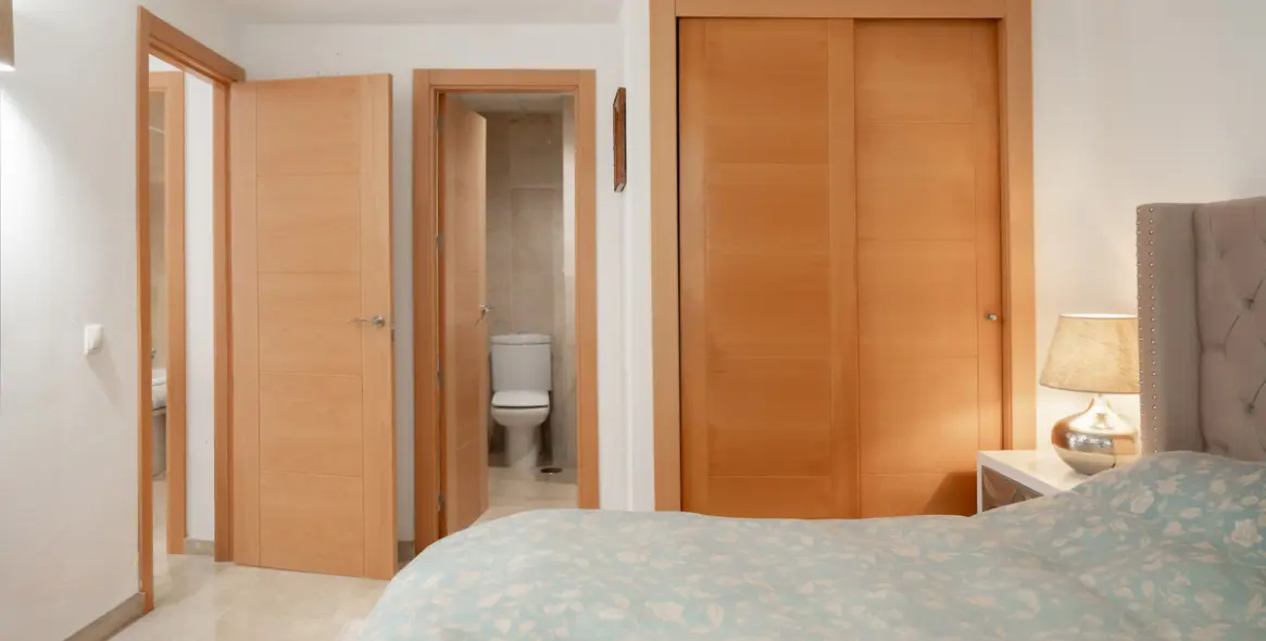 Sale of ground floor apartment in Benahavís 29
