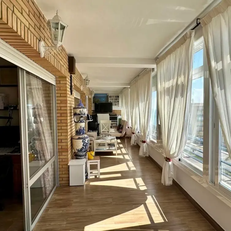 Продажа апартаментов на среднем этаже в Fuengirola