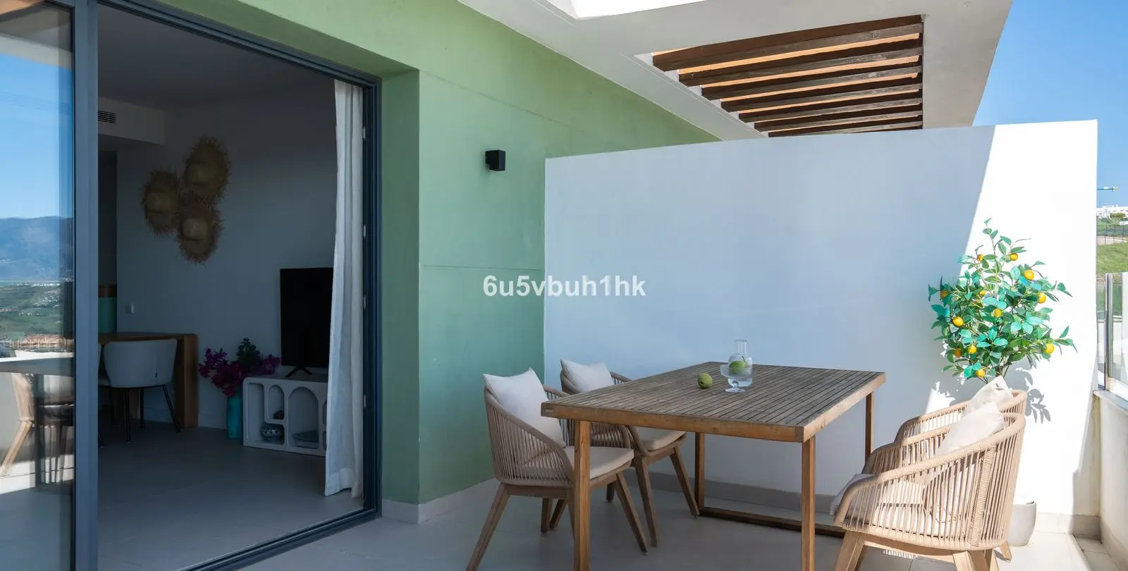 Sale of middle floor apartment in Calanova Golf 20