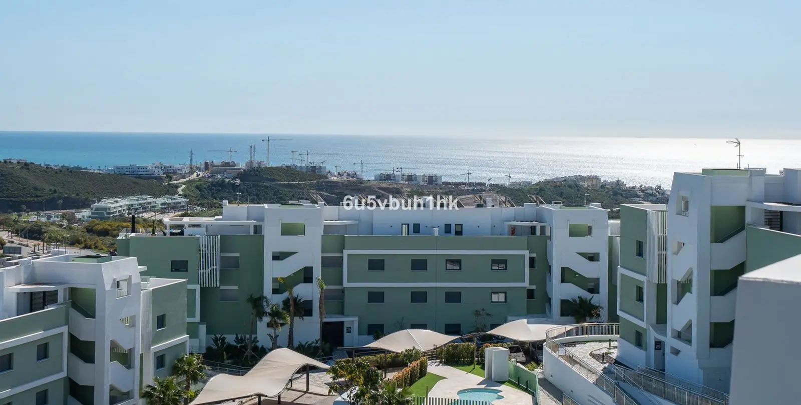 Sale of middle floor apartment in Calanova Golf 23