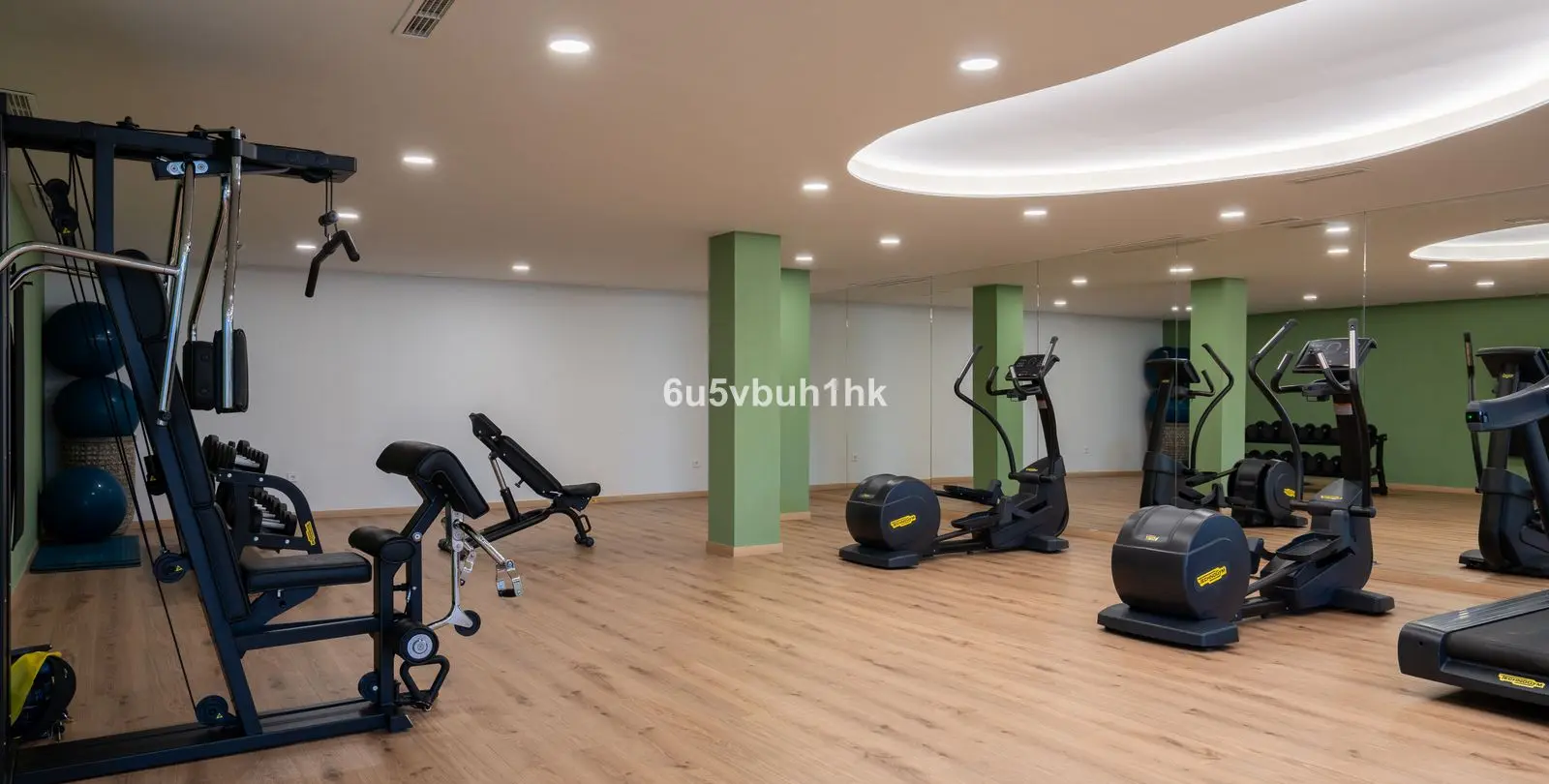 Sale of middle floor apartment in Calanova Golf 25