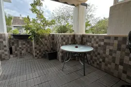 Image 6 thumb