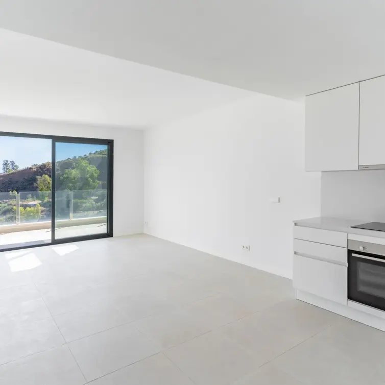 Sale of middle floor apartment in La Cala de Mijas