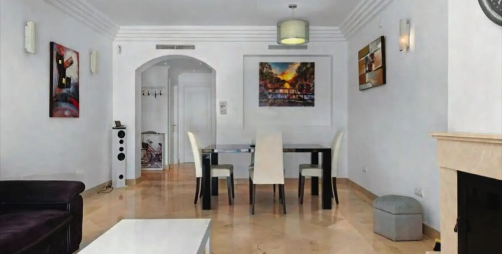 Sale of middle floor apartment in Casares Playa 13
