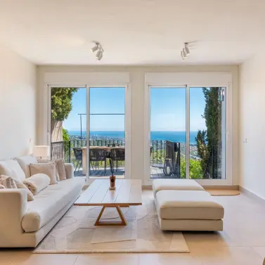 Sale of townhouse in Altos de los Monteros