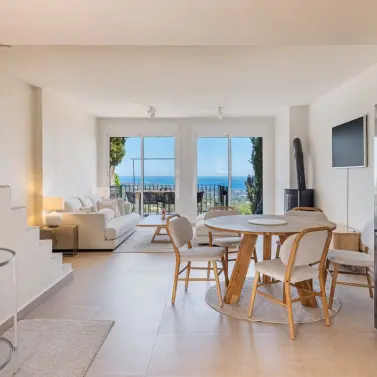 Sale of townhouse in Altos de los Monteros