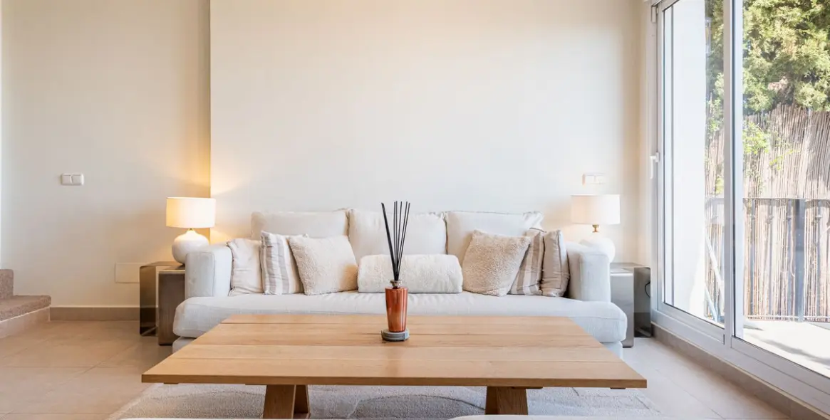 Sale of townhouse in Altos de los Monteros 4