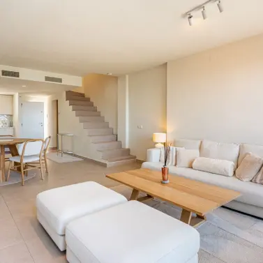 Sale of townhouse in Altos de los Monteros