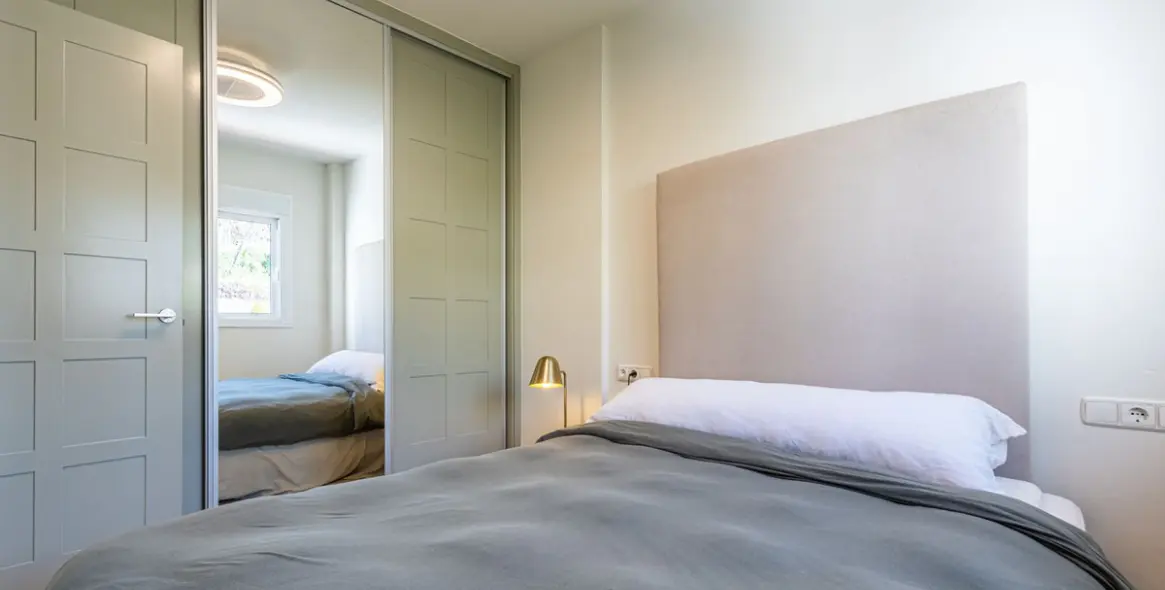 Sale of townhouse in Altos de los Monteros 16