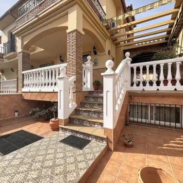 Sale of detached villa in Torre del Mar