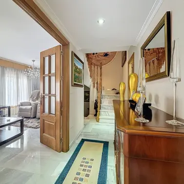 Sale of detached villa in Torre del Mar