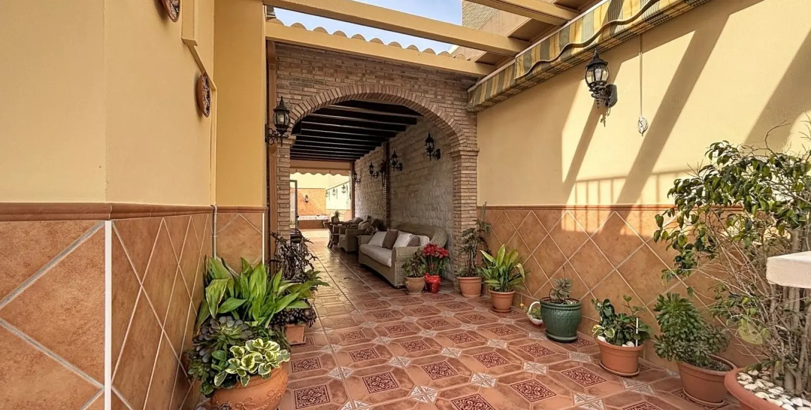 Sale of detached villa in Torre del Mar 44