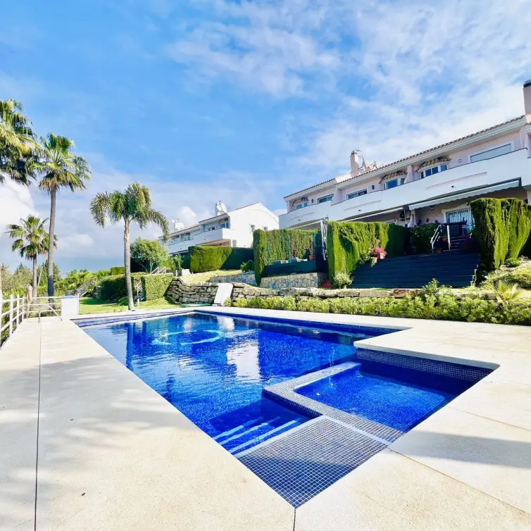 Sale of townhouse in Atalaya