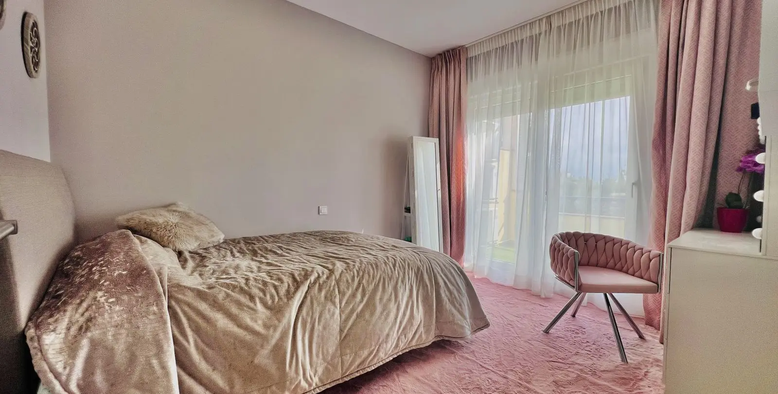 Sale of townhouse in Atalaya 19