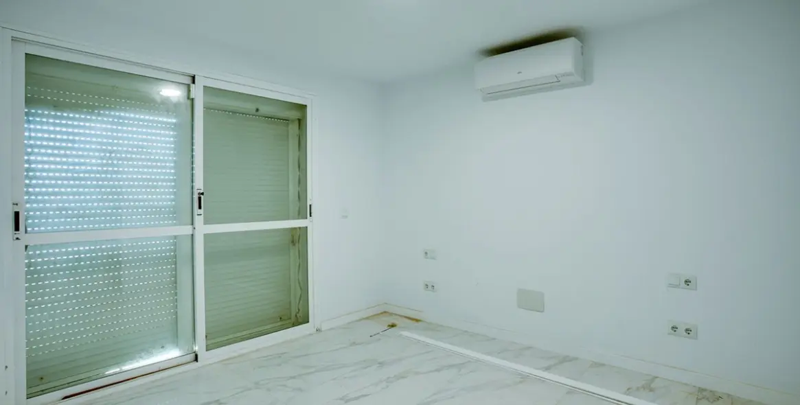 Продажа  отдельно стоящей виллы в Estepona 9